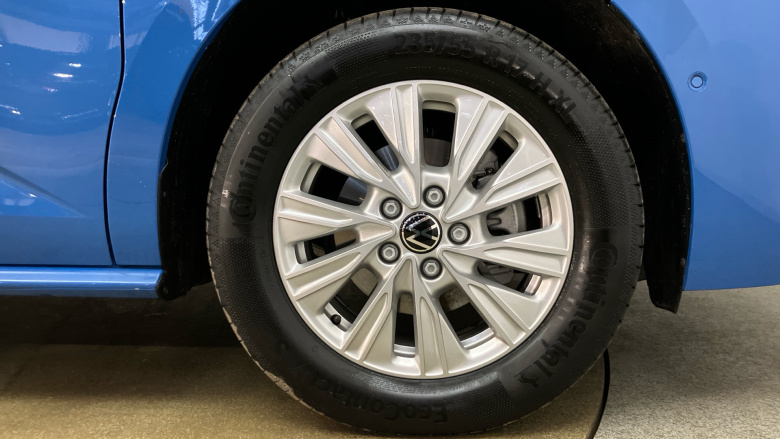 Volkswagen Multivan 2.0 TDI Life 5dr DSG Diesel Estate